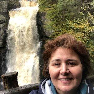 Meet your Posher, Slavica